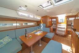 Sun Odyssey 490 in Lefkada / Marina Perigiali thumbnail 5