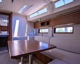 Oceanis 51.1 in Sicily / Furnari / Marina Portorosa thumbnail 10