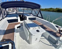 Oceanis 51.1 in Sicily / Furnari / Marina Portorosa thumbnail 15