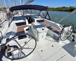 Oceanis 51.1 in Sicily / Furnari / Marina Portorosa thumbnail 16