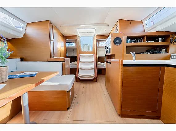 Sun Odyssey 490 in Rhodes New Marina - Photo 3