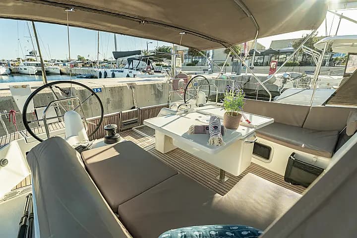 Sun Odyssey 490 in Rhodes New Marina - Photo 5