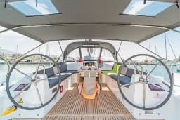 Oceanis 40.1 in Lefkada / D-Marin Marina Lefkas thumbnail 11