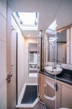 Jeanneau 65 in Lavrion Main Port thumbnail 12