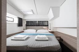 Elba 45 in Athens / Alimos Marina thumbnail 10