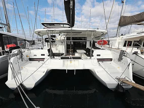 Lagoon 42 in Sukošan / D-Marin Dalmacija Marina - Photo 1