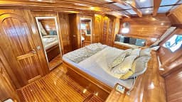 Luxury Sailing Yacht in Bodrum Marina thumbnail 32