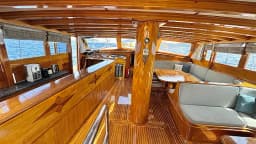 Luxury Sailing Yacht in Bodrum Marina thumbnail 36