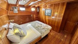 Luxury Sailing Yacht in Bodrum Marina thumbnail 39