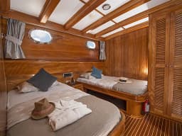 Luxury Sailing Yacht in Bodrum Marina thumbnail 50