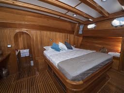 Luxury Sailing Yacht in Bodrum Marina thumbnail 52