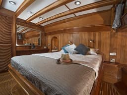 Luxury Sailing Yacht in Bodrum Marina thumbnail 53