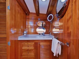 Luxury Sailing Yacht in Bodrum Marina thumbnail 58
