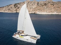 Eleuthera 60 in Aegina / Port of Aegina thumbnail 18
