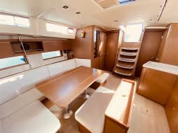 Oceanis 46.1 in Lefkada / D-Marin Marina Lefkas thumbnail 9