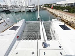Lagoon 40 in Sukošan / D-Marin Dalmacija Marina thumbnail 11
