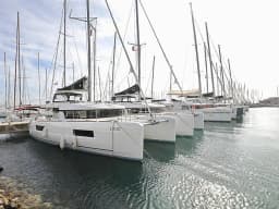 Lagoon 40 in Sukošan / D-Marin Dalmacija Marina thumbnail 25