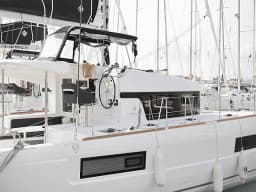 Lagoon 40 in Sukošan / D-Marin Dalmacija Marina thumbnail 28