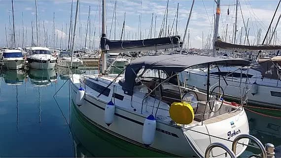 Bavaria 34 Cruiser in Izola / Marina Izola - image 1