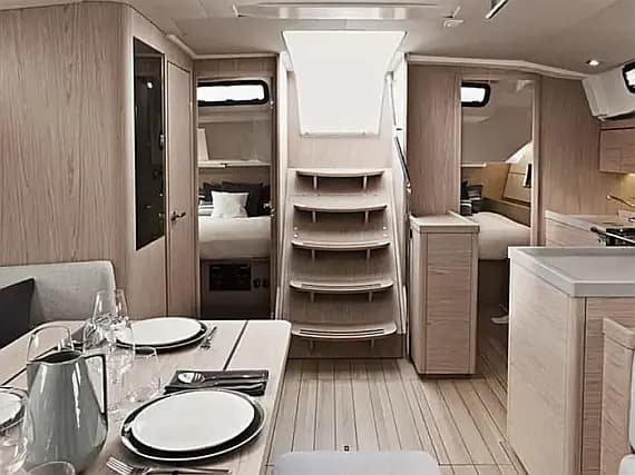 Oceanis 461 in Marina Agana - Photo 3