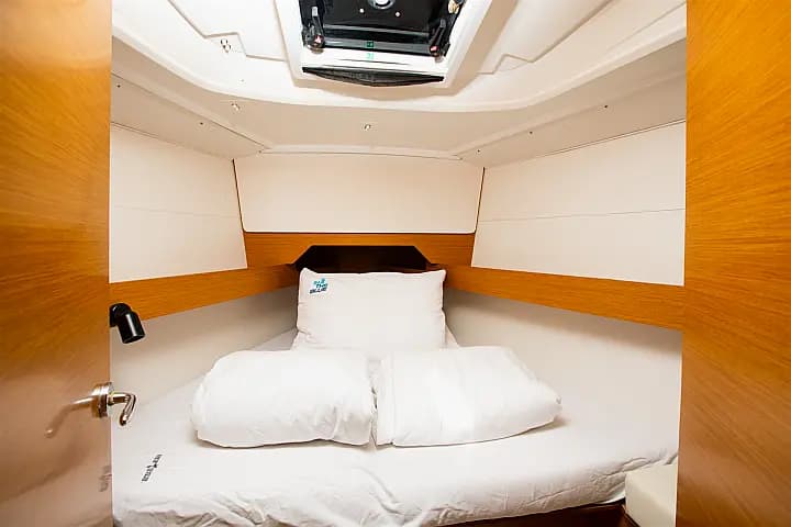 Sun Odyssey 349 in Krk / Punat / Marina Punat - Photo 4
