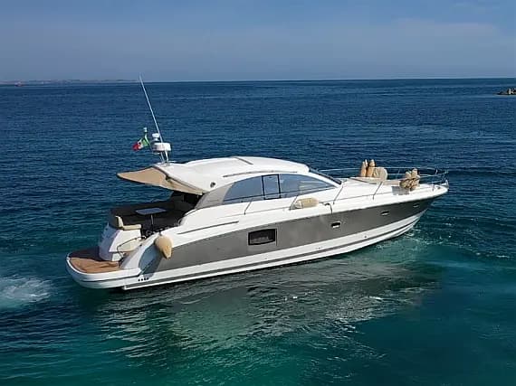 Prestige 440 in Sicily / Giardini Naxos / Porto di Giardini - Photo 1