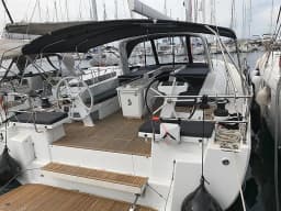 Oceanis 51.1 in Athens / Alimos Marina thumbnail 4