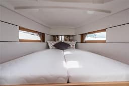 Oceanis 38.1 in Split / ACI Marina Split thumbnail 10