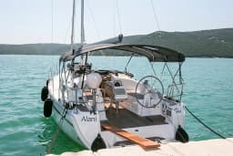 Bavaria Cruiser 37 in Pula / Trget Port thumbnail 13