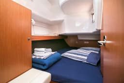 Bavaria Cruiser 37 in Pula / Trget Port thumbnail 17