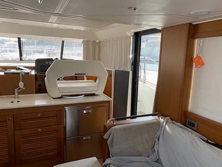Swift Trawler 47 in Malta / Msida Yacht Marina - Photo 4