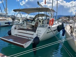 Bavaria 51 Cruiser in Herceg Novi / Lazure Meljine Marina thumbnail 18