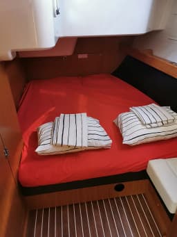 Bavaria 51 Cruiser in Herceg Novi / Lazure Meljine Marina thumbnail 19