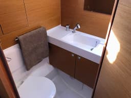 Sun Odyssey 479 in Athens / Alimos Marina thumbnail 17