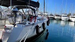 Sun Odyssey 479 in Athens / Alimos Marina thumbnail 6