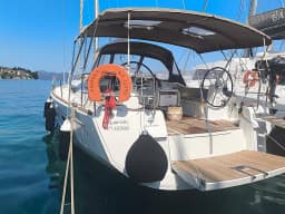Sun Odyssey 519 in Lefkada / Marina Perigiali thumbnail 12
