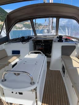 Sun Odyssey 519 in Lefkada / Marina Perigiali thumbnail 17