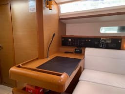 Sun Odyssey 519 in Lefkada / Marina Perigiali thumbnail 22