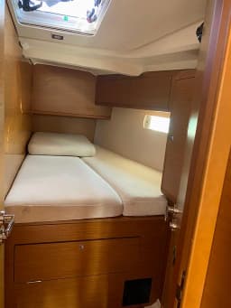 Sun Odyssey 519 in Lefkada / Marina Perigiali thumbnail 26
