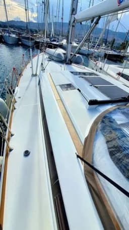 Sun Odyssey 519 in Lefkada / Marina Perigiali thumbnail 6