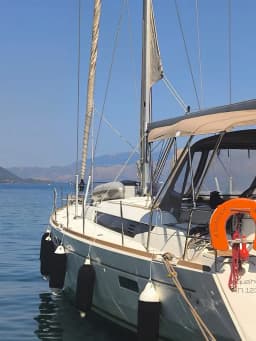 Sun Odyssey 519 in Lefkada / Marina Perigiali thumbnail 9
