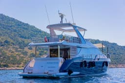 Azimut 60 in Primošten / Marina Kremik thumbnail 10