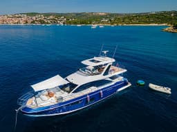 Azimut 60 in Primošten / Marina Kremik thumbnail 13