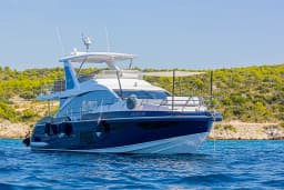 Azimut 60 in Primošten / Marina Kremik thumbnail 6