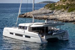 Dufour Catamaran 48 in Primošten / Marina Kremik thumbnail 8