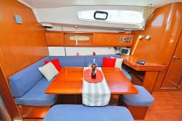 Oceanis 43 in Volos / Port of Volos thumbnail 12
