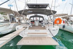 Oceanis 46.1 in Athens / Alimos Marina thumbnail 12