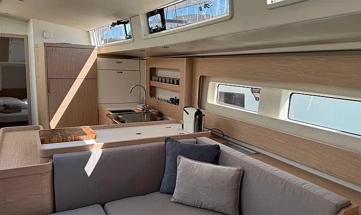 Oceanis 54 in Seget Donji / Marina Baotić - Photo 5