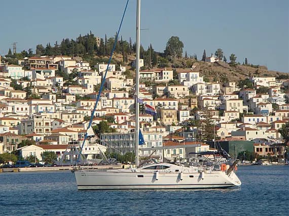 Sun Odyssey 49DS in Lavrion Main Port - Photo 1
