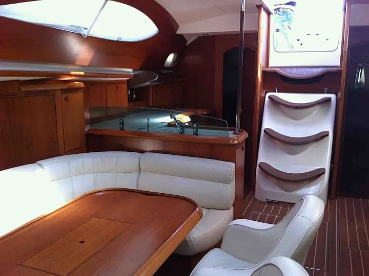 Sun Odyssey 49DS in Lavrion Main Port - Photo 4